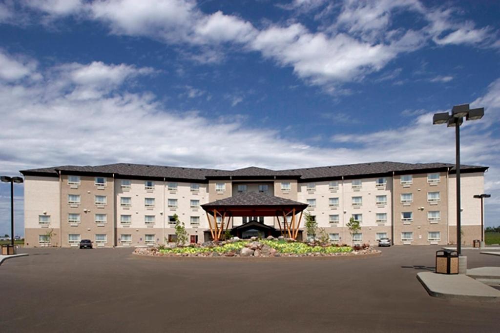 Gold Eagle Lodge North Battleford Exterior foto